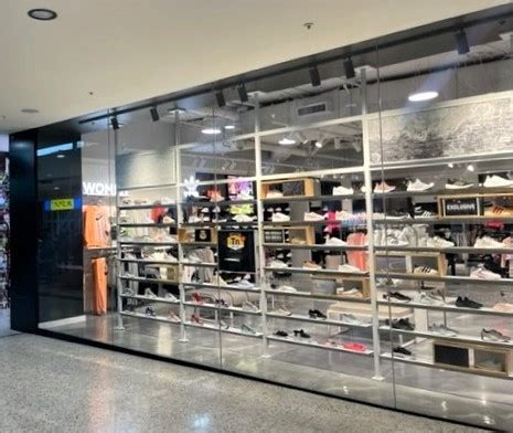 foot locker mt druitt.